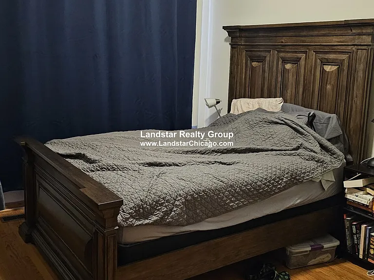 1427 N Wood St #1 — Photo 13