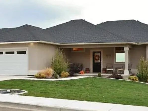 5220 Hershey Ln, West Richland, WA 99353