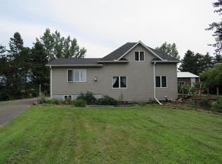 294 10th Ave, Clear Lake, WI 54005