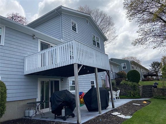 5th image of 56 Woodhaven Blvd