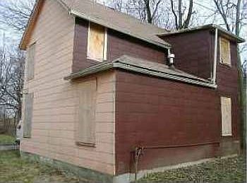 4th image of 1359 E Engler St