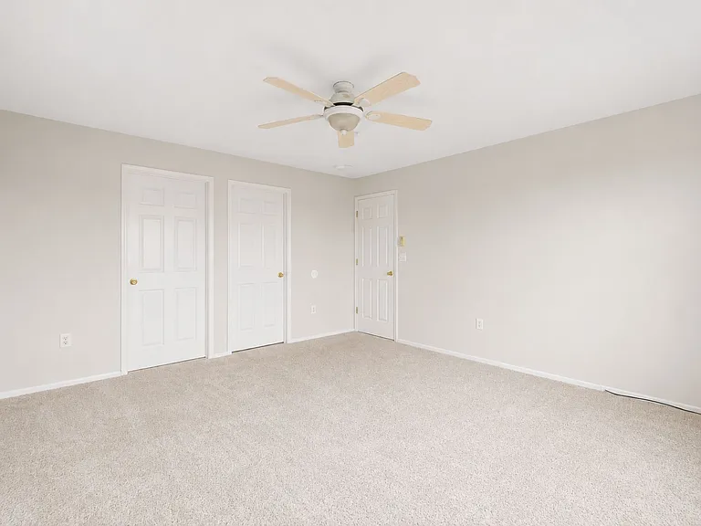 1636 King Ct — Photo 19
