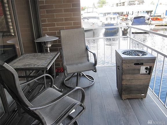 Custom deck firepit
