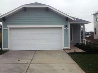 322 Twisted Oaks Ln, Buda, TX 78610