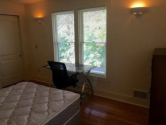 113 Dewitt Pl — Photo 8