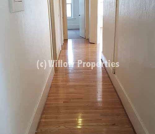 2nd image of 215 S G St APT 14