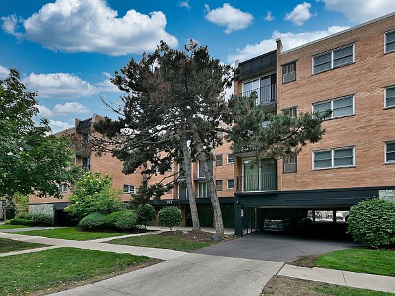 3rd image of 333 S East Ave APT 202