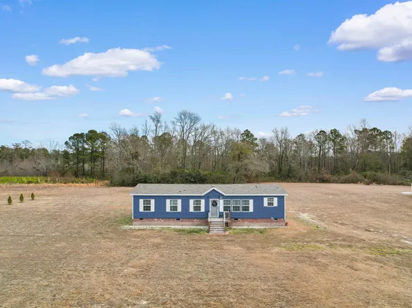 2482 Wigley Rd., Loris, SC 29569