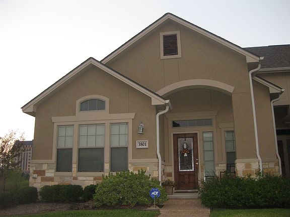 2nd image of 3801 Blackhawk Ln