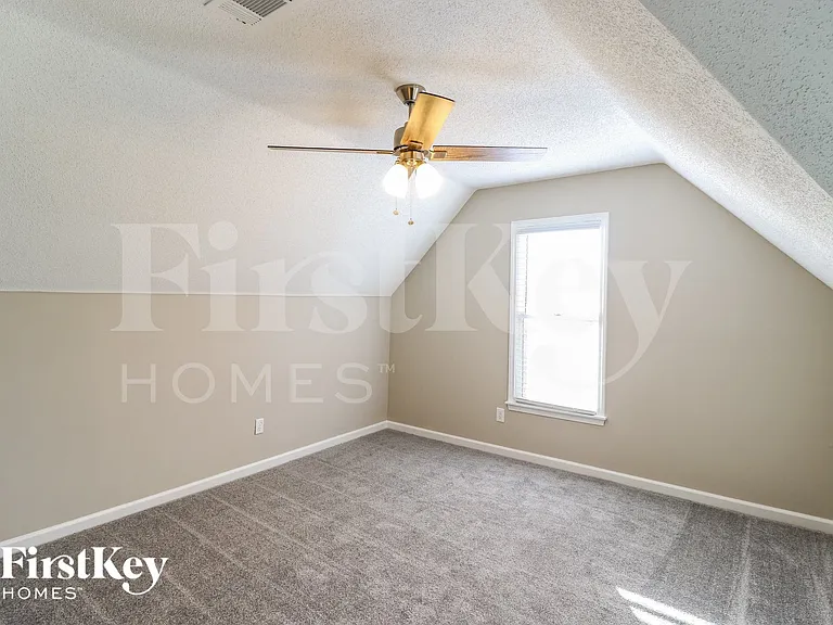 523 S Sanga Rd — Photo 8