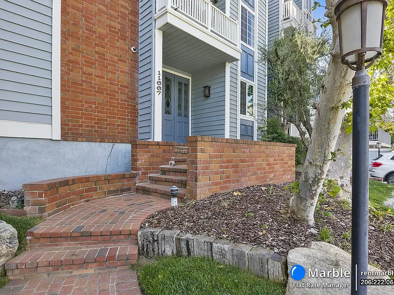11667 Gorham Ave #104 — Photo 23
