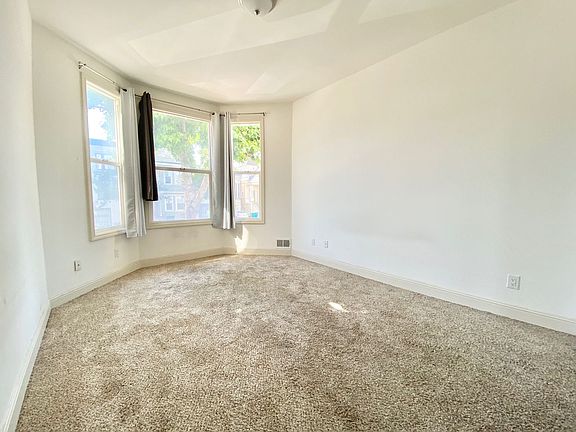 5th image of 2706-2710 Bryant St #2706.5