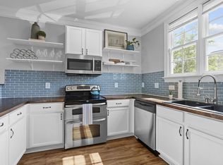 213 Madison Grove Pl, Cary, NC 27519