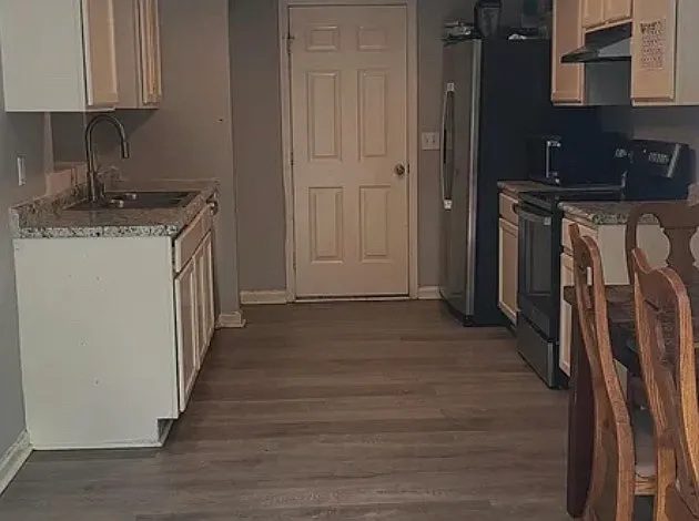 3 bed, 2.5 bath, 1440 sqft, $1,900 — Photo 3