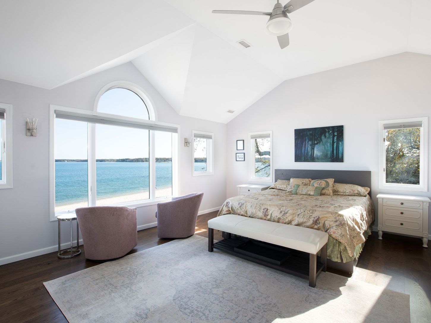  Oversized Master suite with big archtectural windows to take in the beautiful water views. 