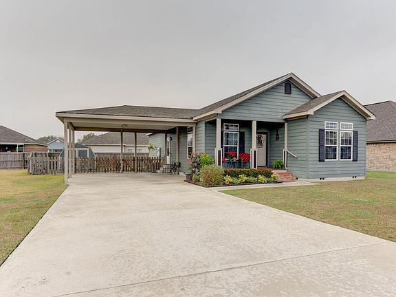 3rd image of 129 Stoneburg Dr