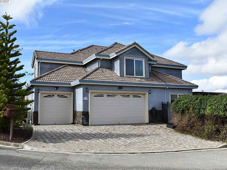 1st image of 27510 Vista Bahia Way