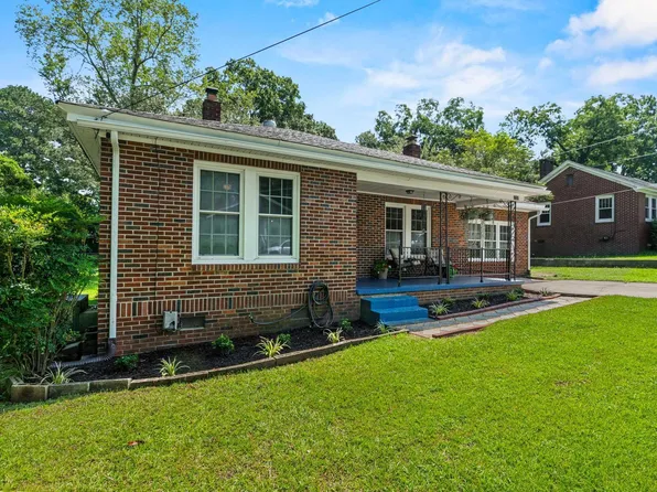 1232 Jones St, Newberry, SC 29108