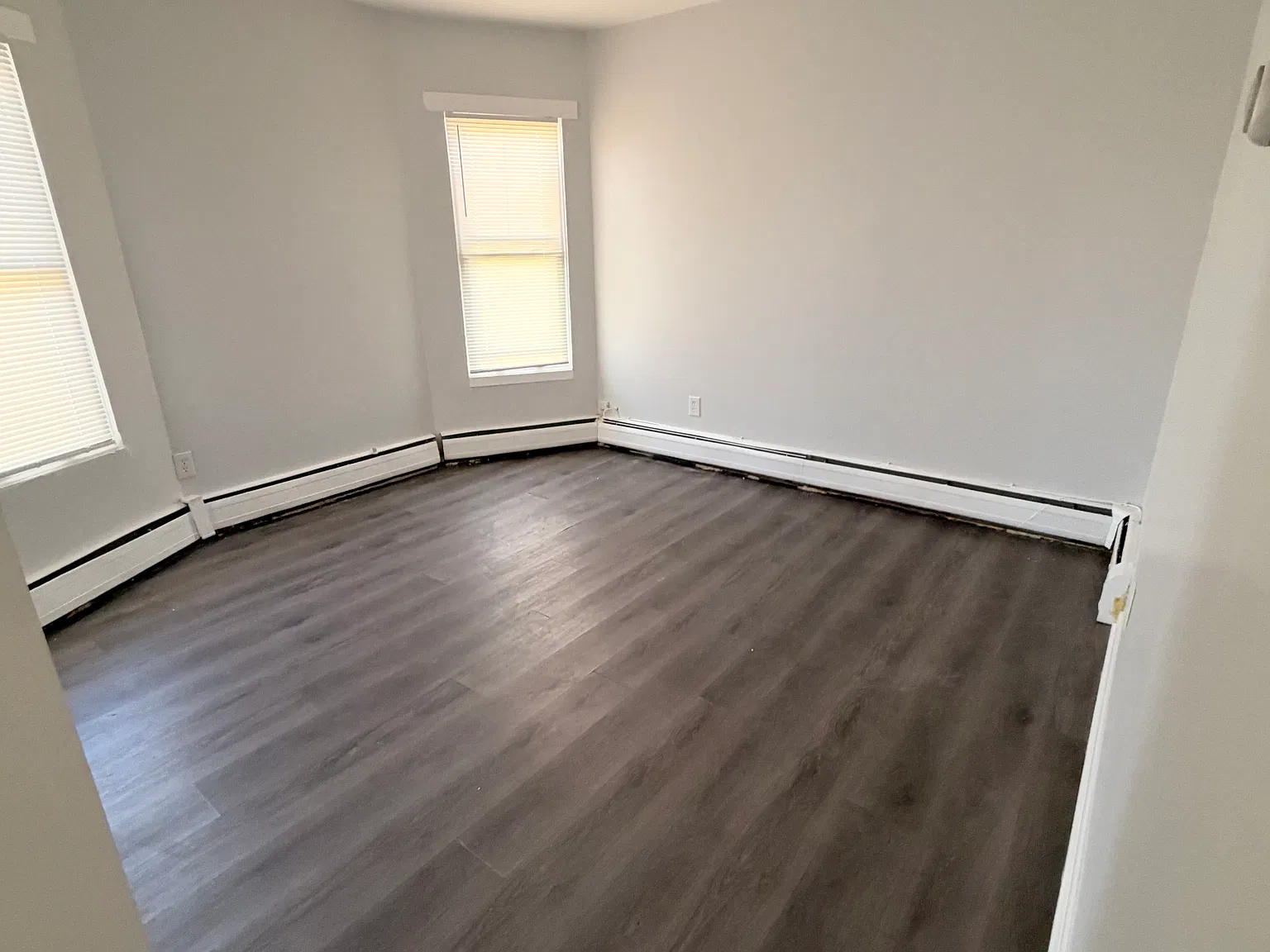 2 bed, 800 sqft, $1,750 — Photo 3