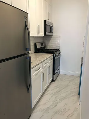 Rented by Sandra Ospina, Licensed Real Estate Broker | media 40