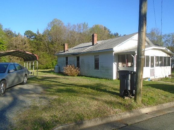 4th image of 1813 Grace Ave