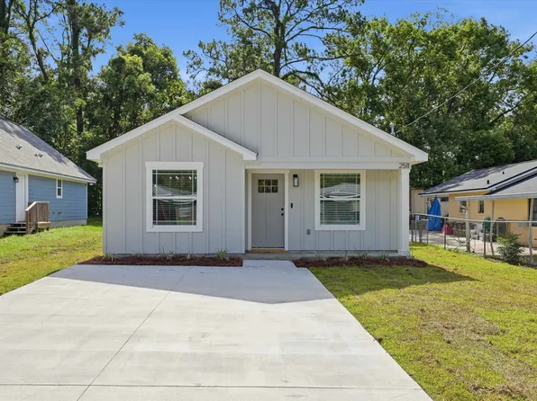 2511 Saxon St, Tallahassee, FL 32310