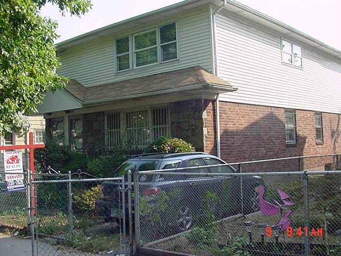 2nd image of 10655 96th St