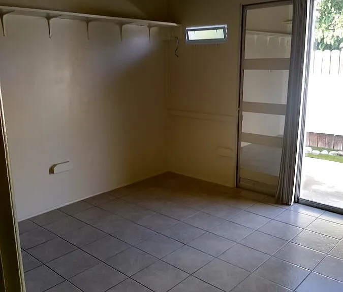 1843 E Palmyra Ave — Photo 17