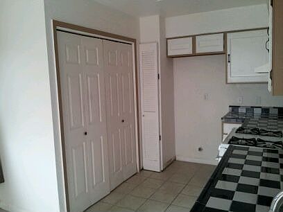 Kitchen - laundry