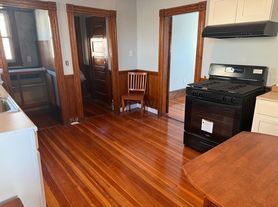 30-32 Cedar St, Cambridge, MA