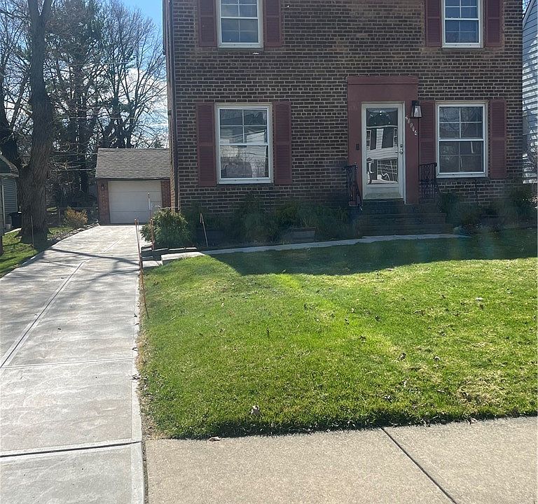 2nd image of 20814 Clare Ave