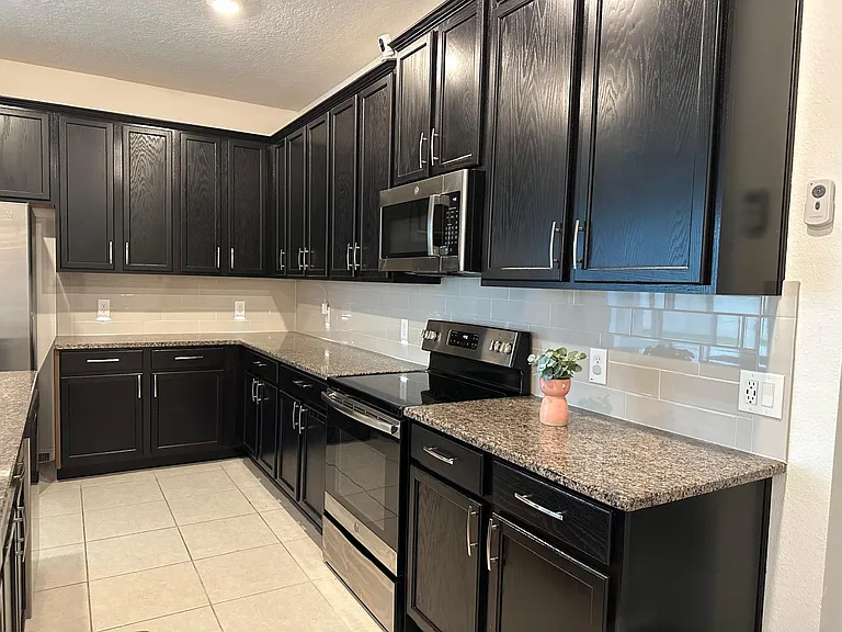 2104 Stillwood Way — Photo 8