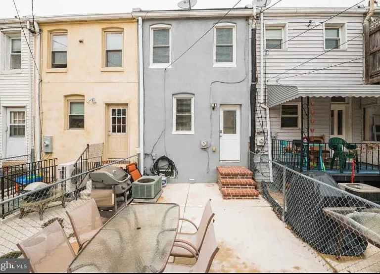 1409 E Clement St — Photo 27