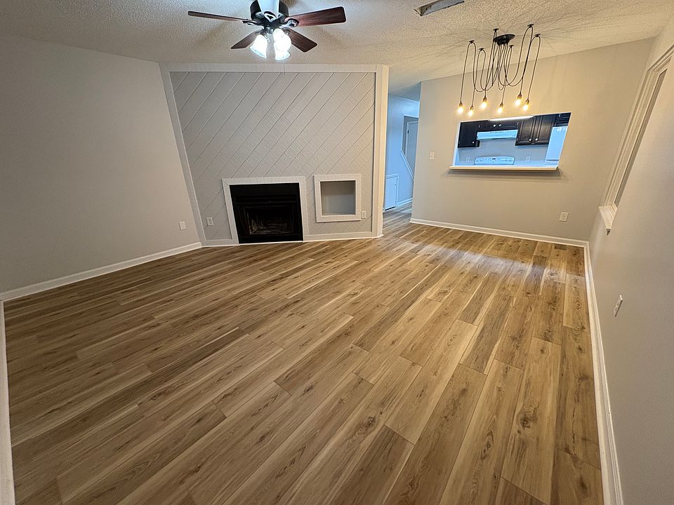 1st image of 309 W Clifton Ave #309