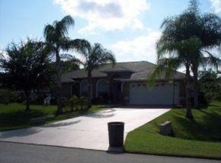 1368 Coventry Cir, Melbourne, FL 32904