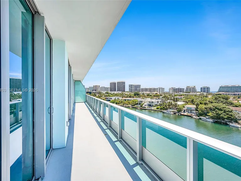 9201 E Bay Harbor Dr #Penthouse 809 — Photo 47