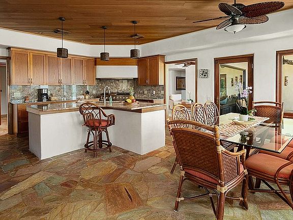 3rd image of 4658 Amio Rd