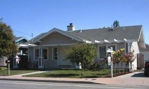 2nd image of 1842 Rodriguez St