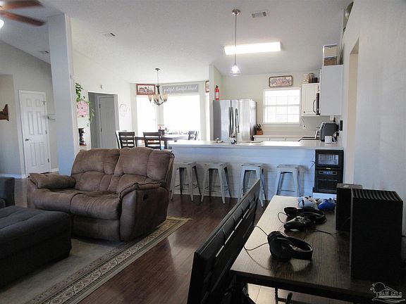 5th image of 3888 Sun Valley Ct