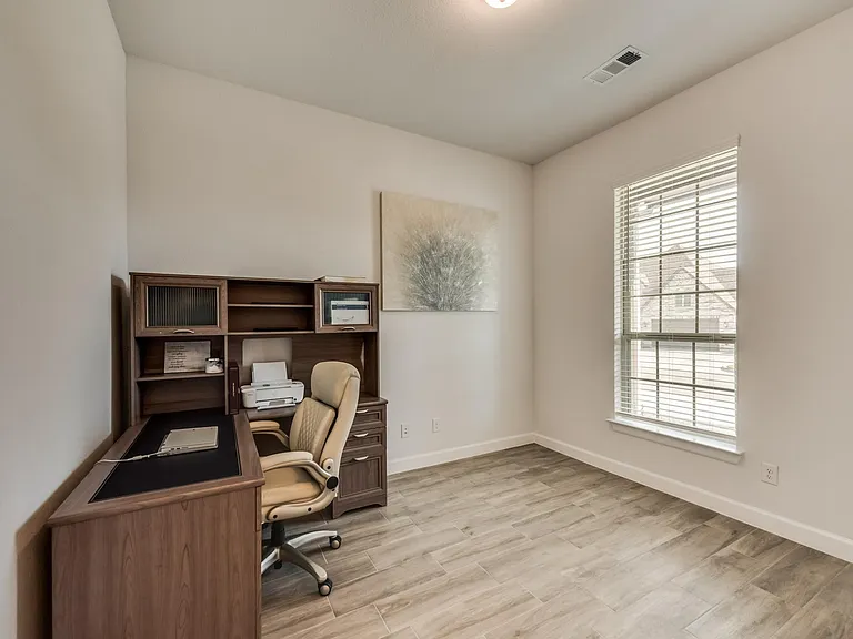 1729 Amarone Ln — Photo 3