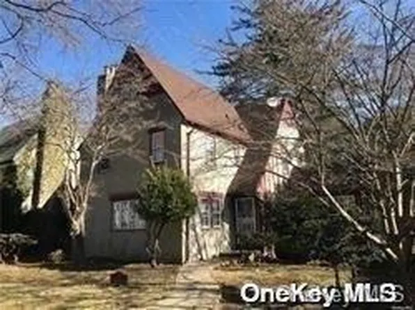 58 Fairway Drive, Hempstead, NY 11550