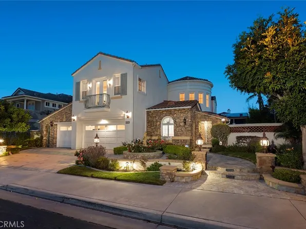 6411 Fairwind Cir, Huntington Beach, CA 92648