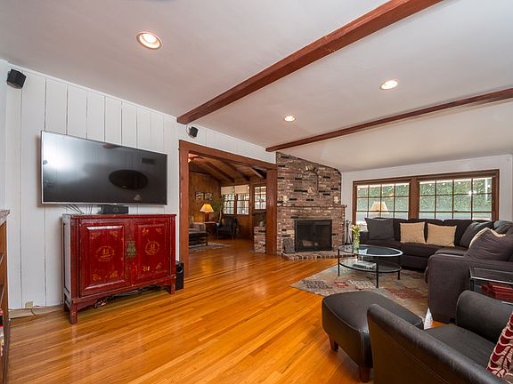 2nd image of 6655 Sunnyslope Ave