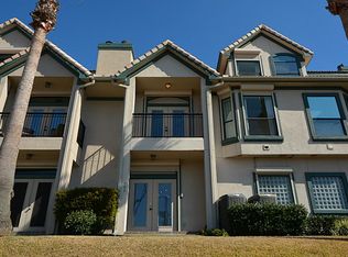 469 Mariners Dr, Kemah, TX 77565