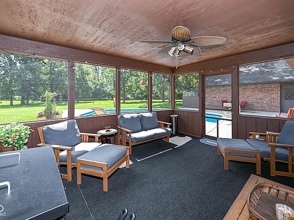 5th image of 2225 Elizaville Rd