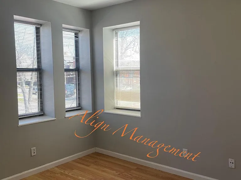 5843 Cabanne Ave #C — Photo 7