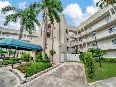 7775 Southampton Ter #311, Tamarac, FL, 33321