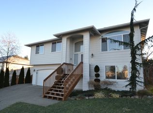 19717 Knoll Dr, Arlington, WA 98223
