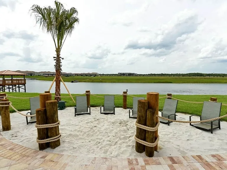 3120 Paradox Cir #4-ID1603843P — Photo 45