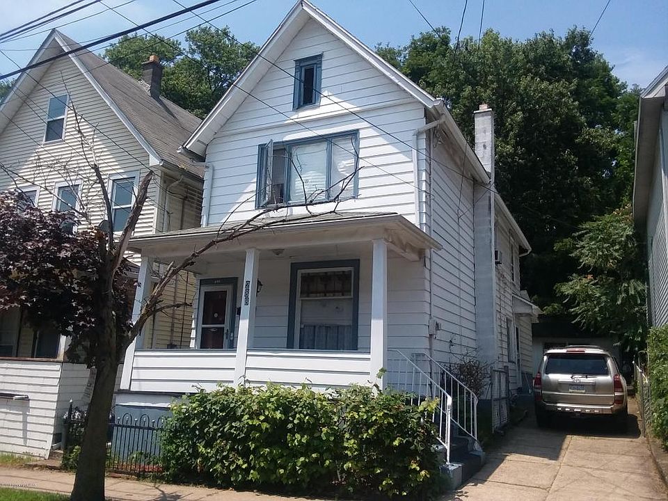 1st image of 288 N Washington St